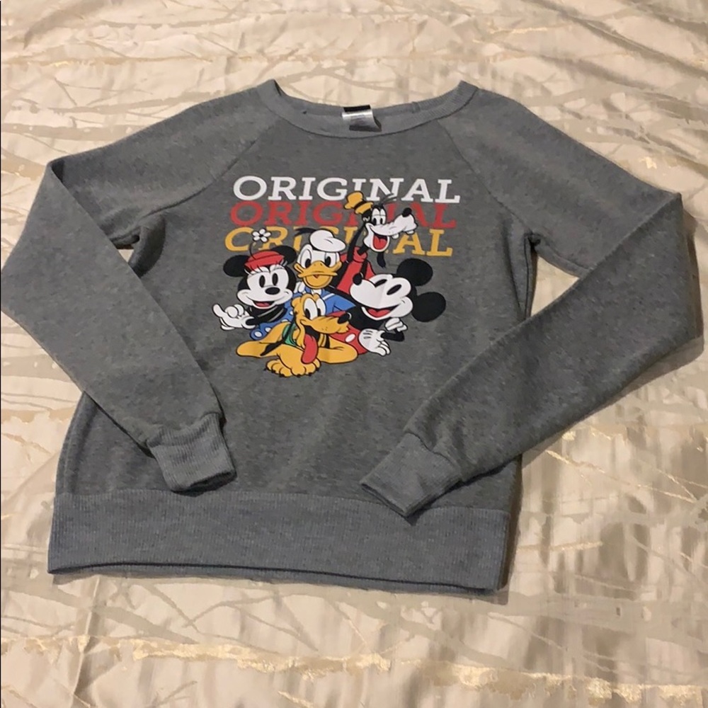 Grey crew neck